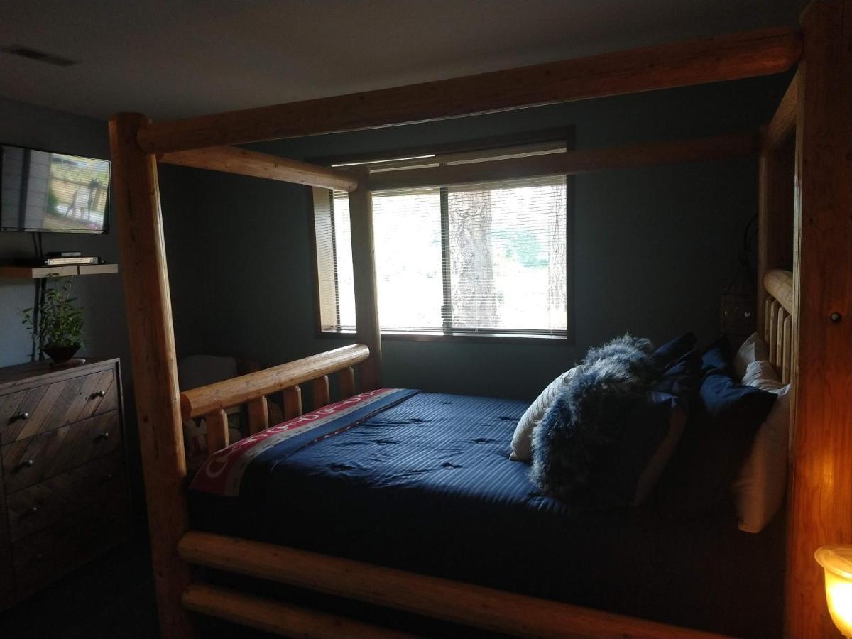 Wildwood Farm Bed & Breakfast Оук Харбър Екстериор снимка